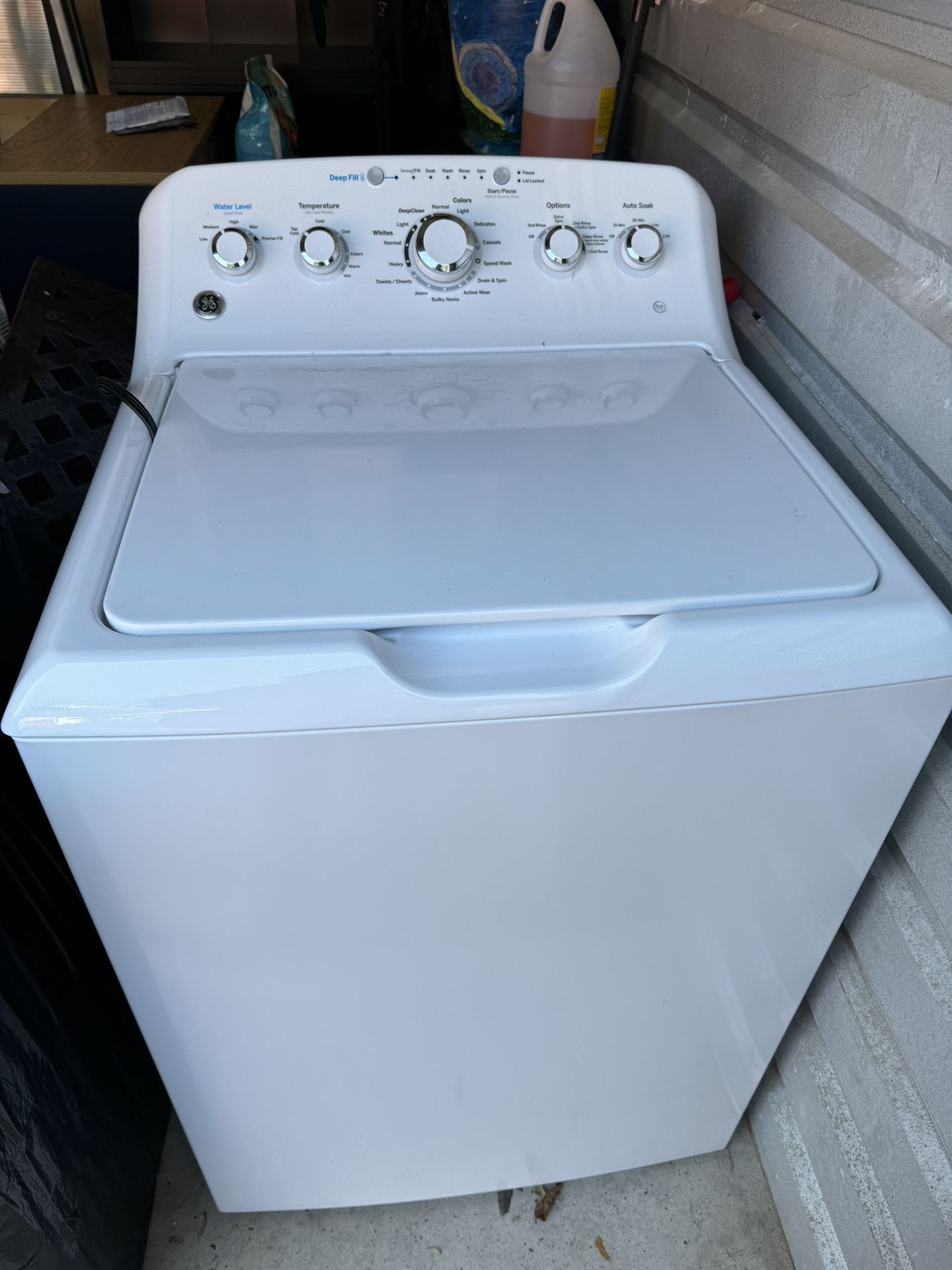 GE 4.5 Cu. Ft. Top Loading Washer 