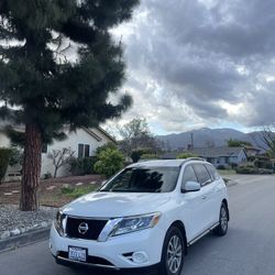 2014 Nissan Pathfinder 1 OWNER