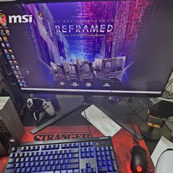 Samsung Oddsey G7 4K 144HZ MONITOR