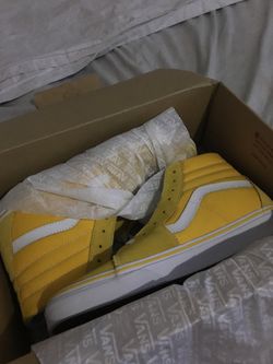 Yellow Suede sk8-hi Vans DS
