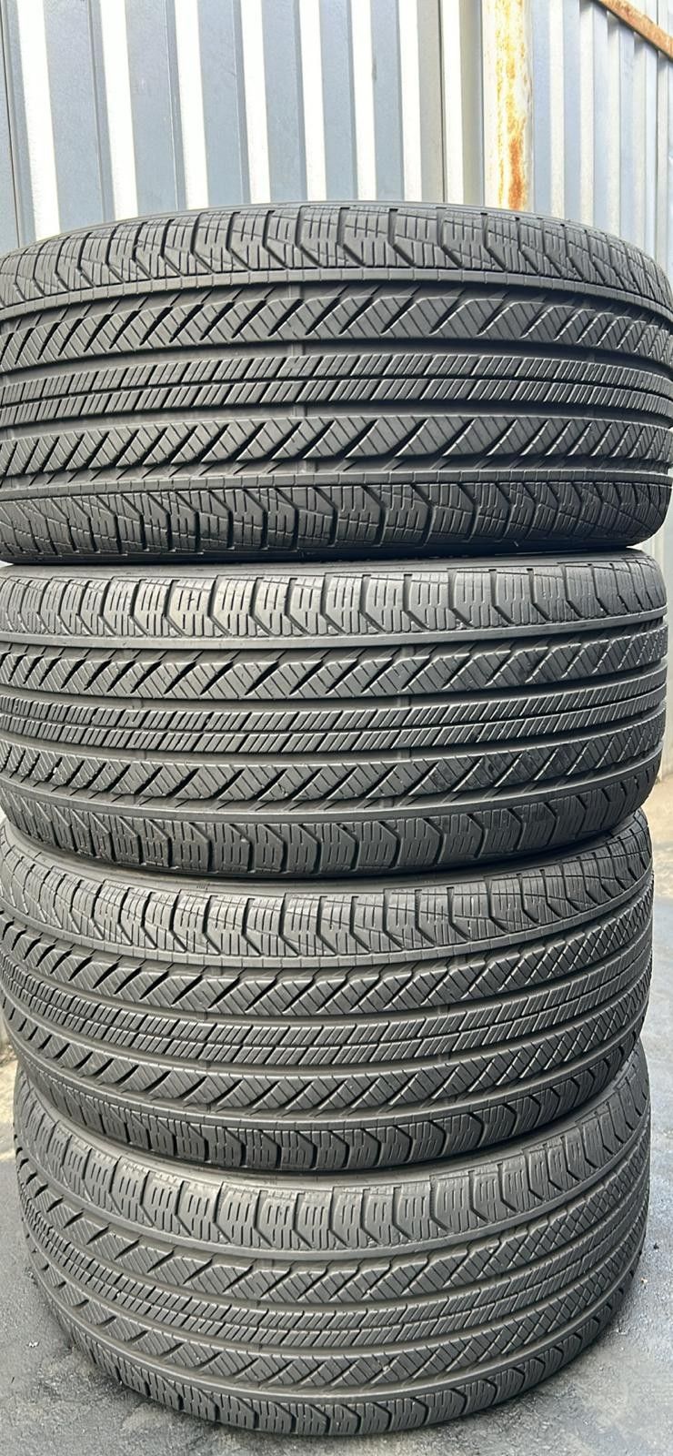 Llantas 245/40/r19  CONTINENTAL 