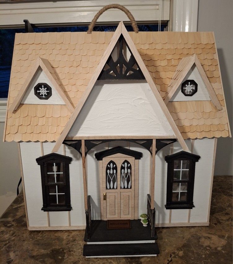 Dollhouse 1:1 Scale