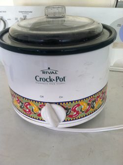 Rival crockpot for sale(1.5q)