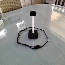 Headphone Stand With Light Up Pole