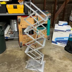 Collapsible Literature Rack