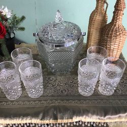 Hockiing  Wexford  Vintage  Press Glass Ice Bucket And  Glass Tumblers 