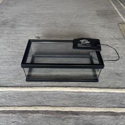 Reptile tank & heating pad