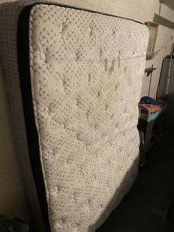 Queen Mattress 