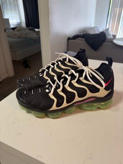 Men’s 10.5 Nike Air VaporMax Plus ‘Do you’