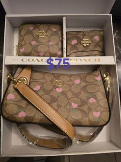 AUTHENTIC Coach Set