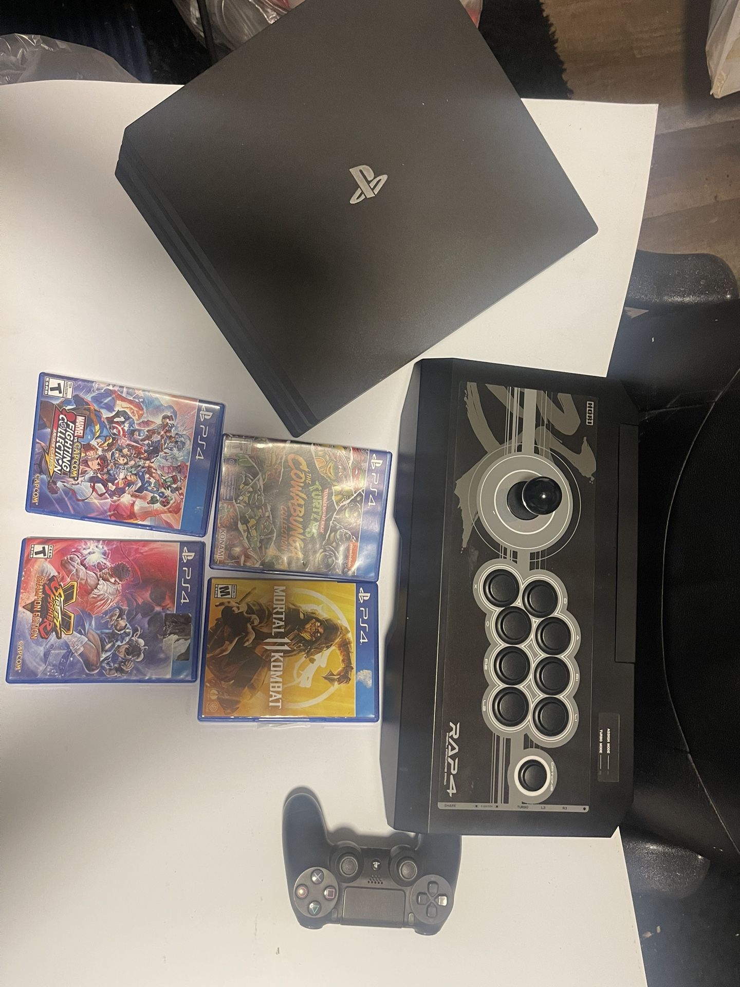 PS4 With 4 Games And A Joystick 