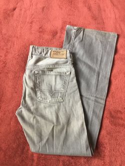Guess Jeans Size 30/32