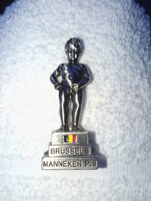 Brussels Manneken Pis Mini Statue