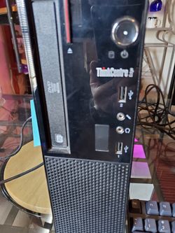 Lenovo Desktop Computer complete.