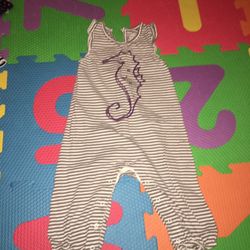 Baby gap playtime favorite 6- 9m