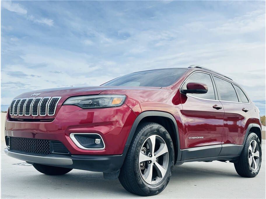 2020 Jeep Cherokee