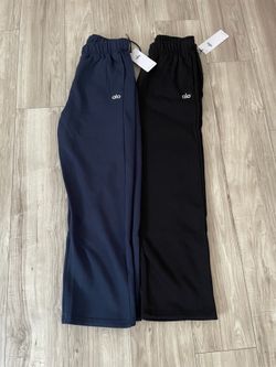 Alo sweats
