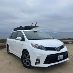 2019 AWD Toyota Sienna Camper Van