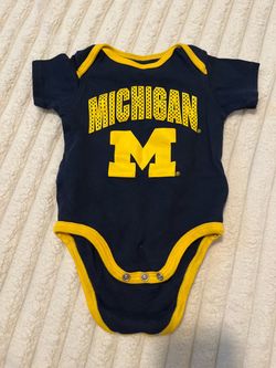 GEN2 University of Michigan Wolverines Baby Bodysuit 0-3M (Navy/Yellow)