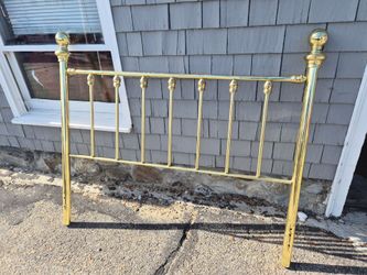 FREE FULL SIZE HEADBOARD.