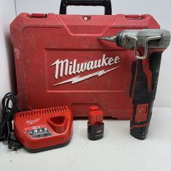 Milwaukee M12 ProPex Expansion Tool 205175