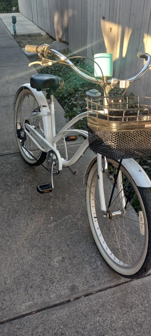 Electra Cruiser 7D Lux 26inch