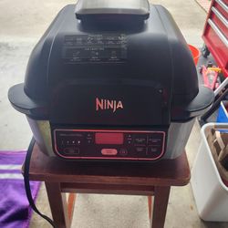 Ninja foodie. 5-1 indoor grill, air fryer,  bake, roast