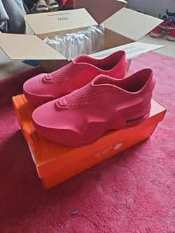 Nike Air Max 1000 Size 10