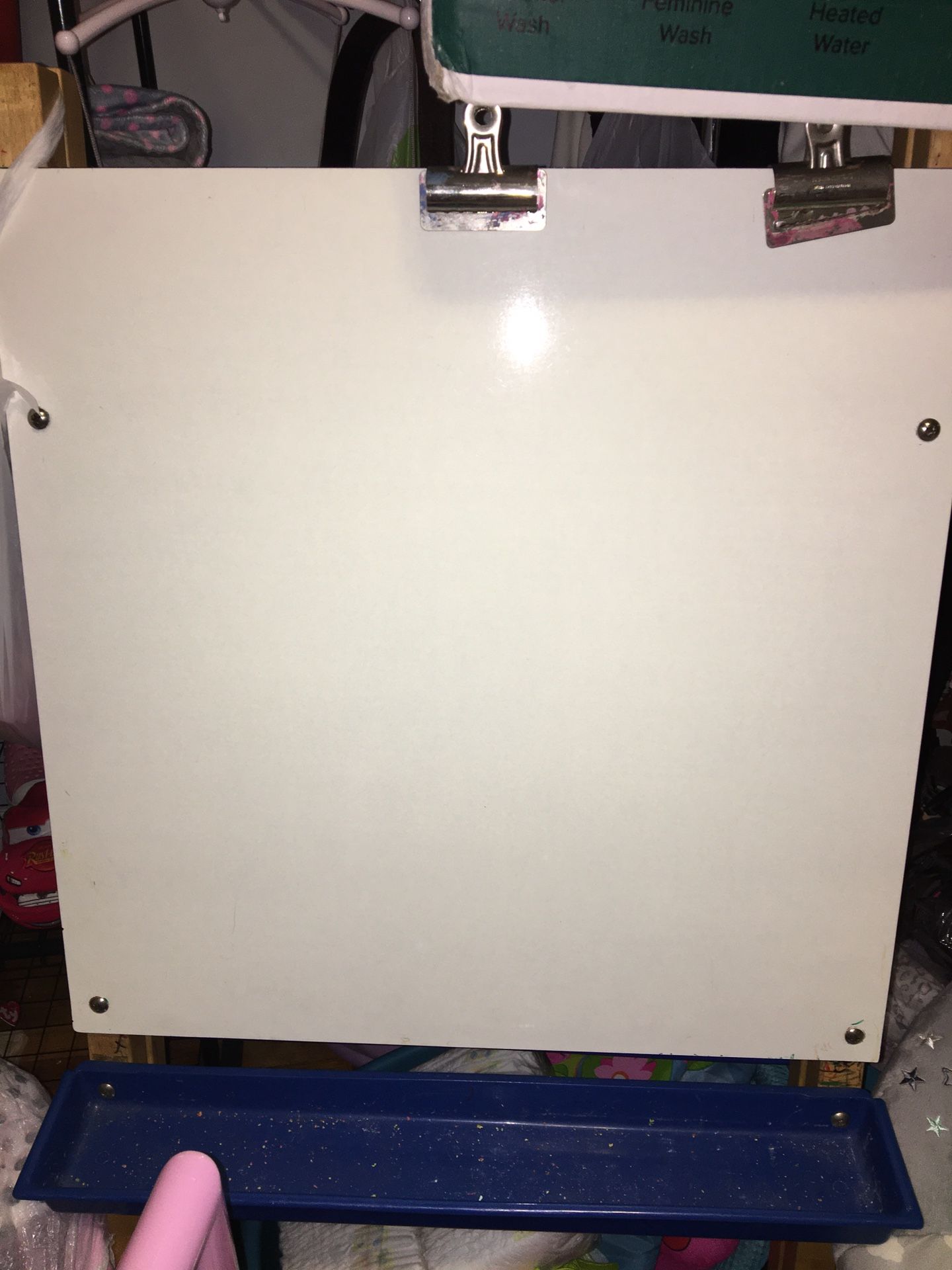 Chalkboard /fry Erase Easel