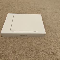 Box MacBook Air