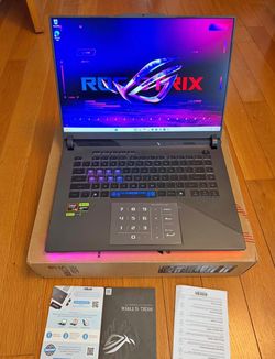Asus ROG Strix G16 G614FP 16" Ryzen 9 9955HX 32GB RAM 1TB SSD GeForce RTX 5070