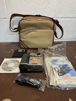 Sony Digital Mavica MVC-FD7 is a, vintage 1997 digital camera