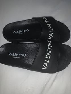Black Valentinos and size 6