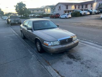 2004 Mercury Grand Marquis