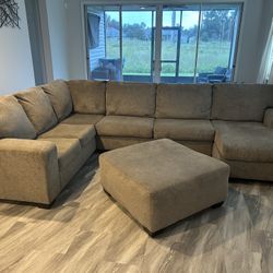 Sectional with Chase Lounge