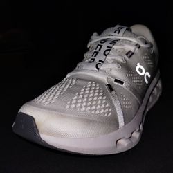 (Size-W8) Like New, Women's On Cloudsurfer White Sand 3WD10440664 CloudTec Phase Training Shoes
Lightly used, they look like new. Prices in stores and