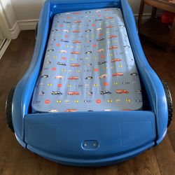 Little Tykes Car Bed