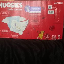 Huggies pampers size 5