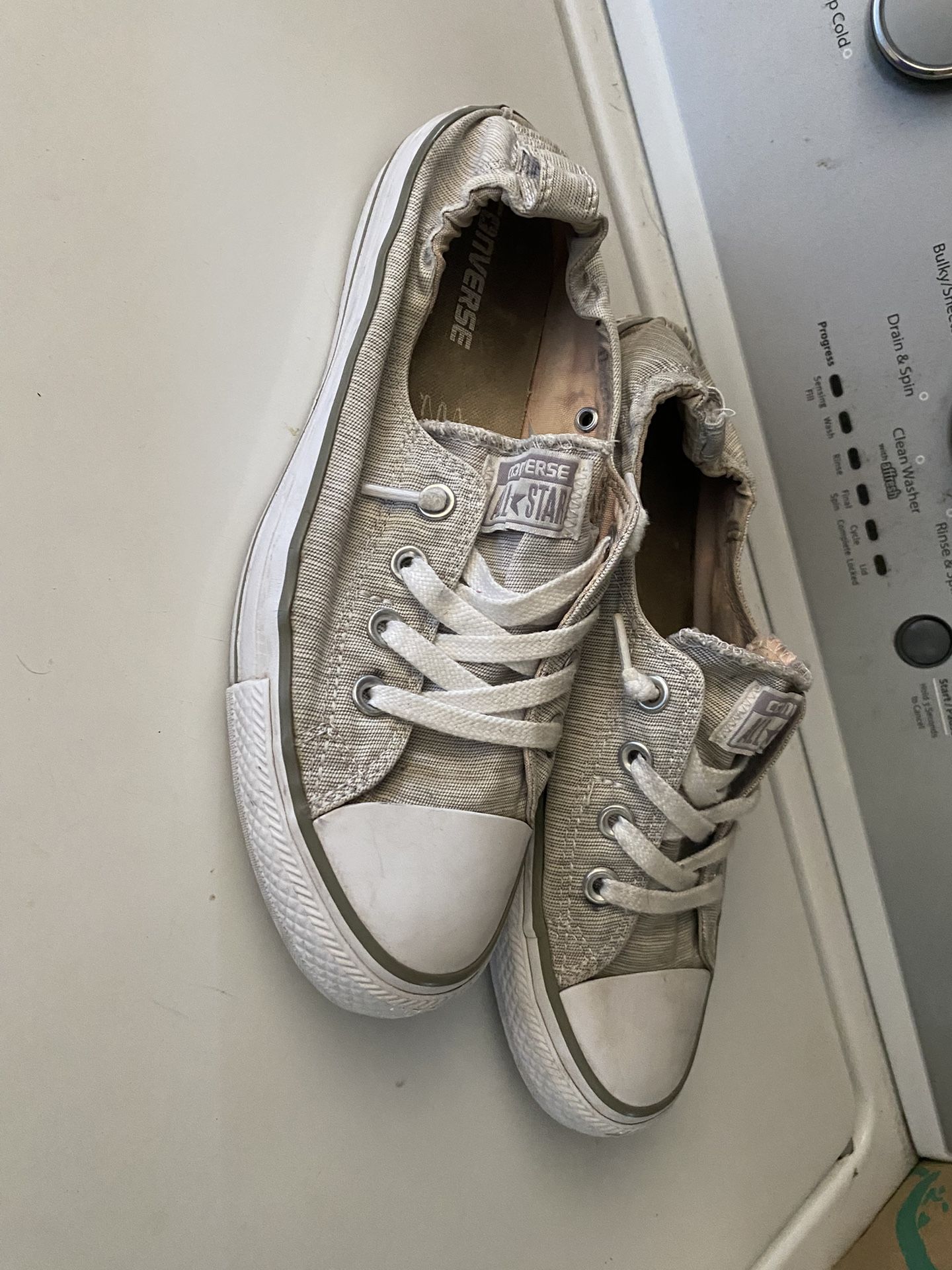 Converse Size 9 Women