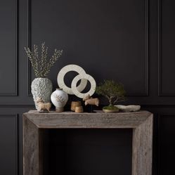 Kanor Console Table