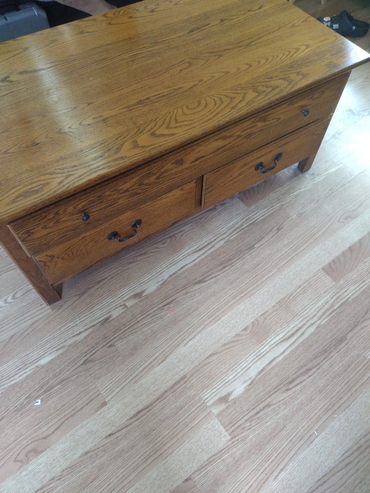 Reunion Oak coffee Table