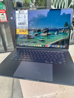 15" MacBook Air Retina M2 8GB Ram 256GB SSD 2023