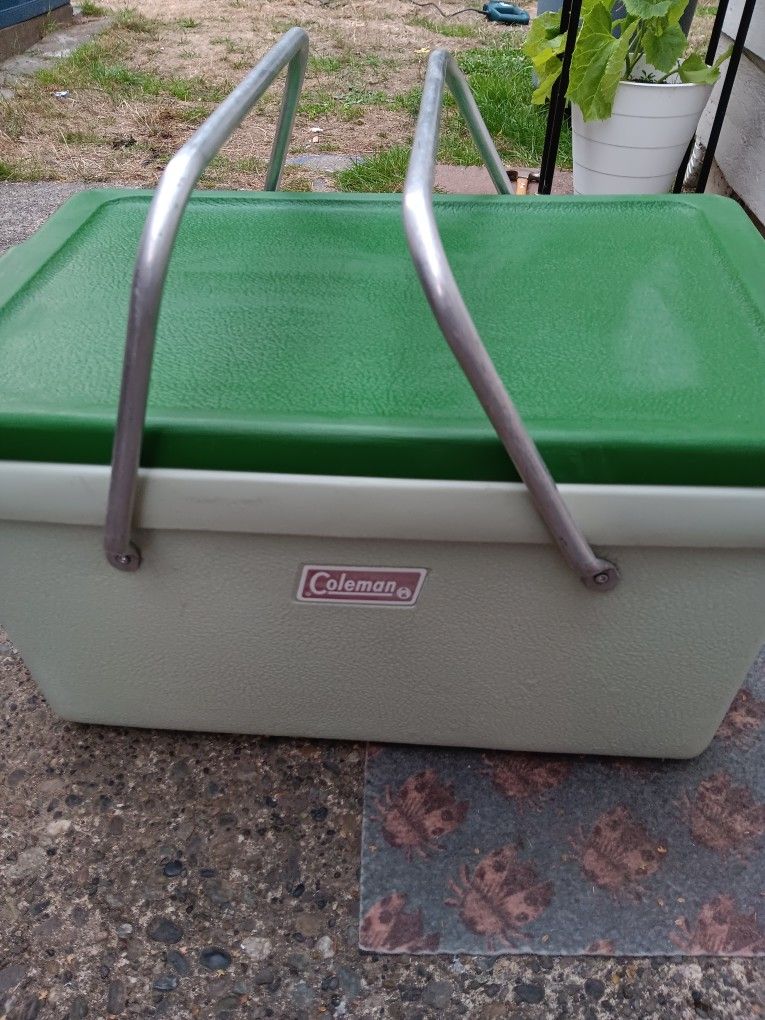 Coleman Cooler 