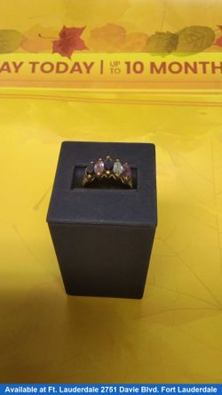 Women's Ring - Yellow Gold 14k (.585) 3.3 grams Size 9