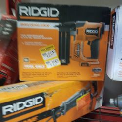 Ridgid 18v 2 1/8 Brad nailer 
