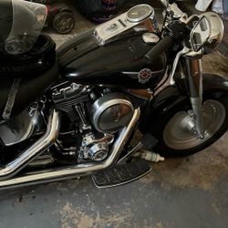 Harley Davidson Bike for sale 1000 FLAT MUST BUY NEW BATTERY MUST PICK IT UP SERIOUS BUYERS ONLY !