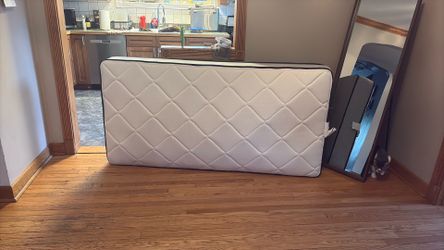 Twin size mattress