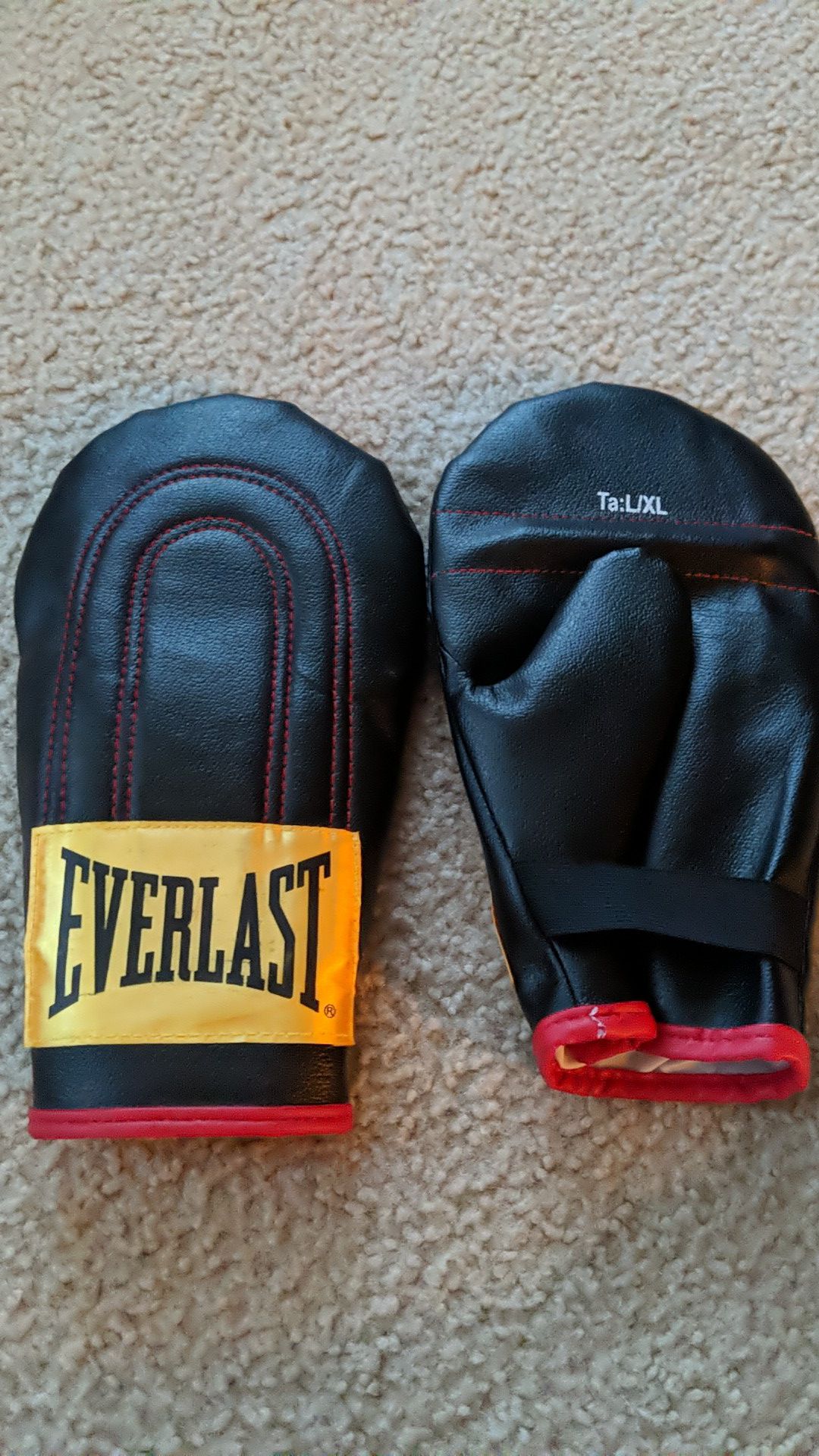 Everlast Bag Gloves