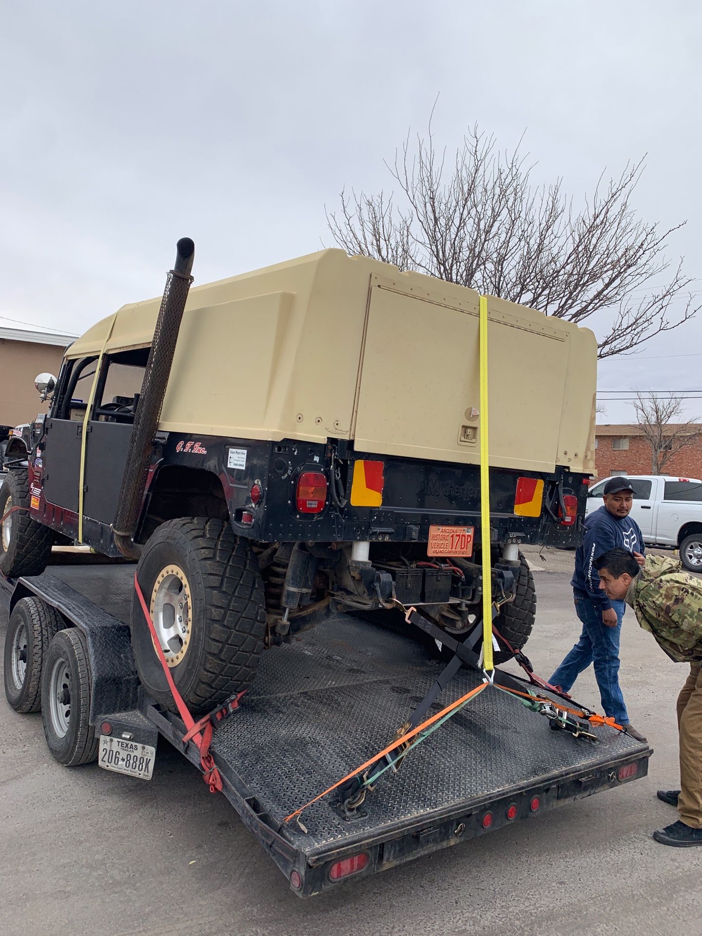 Hmmwv helmet top
