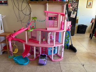 Barbie House